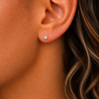 0.1 CT Lumi Diamond Spark Stud