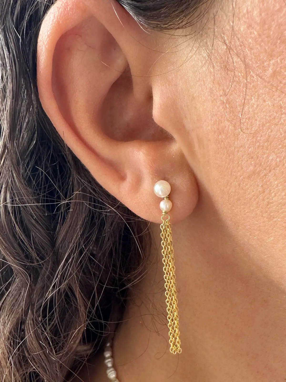 Falling Light Chain Piercing