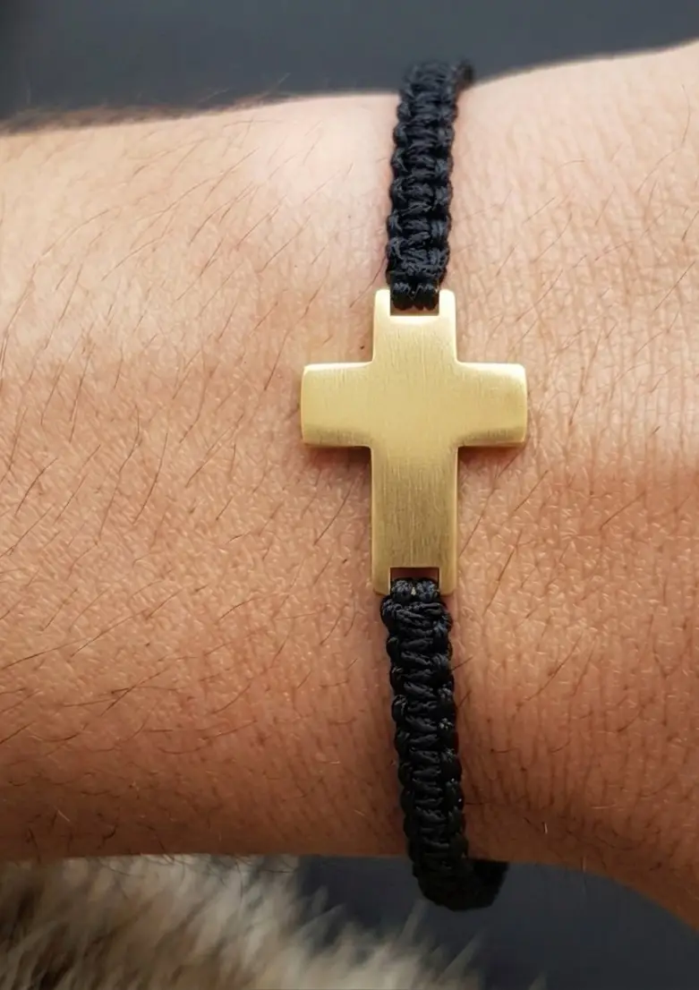 The Classic Faith Cross Bracelet